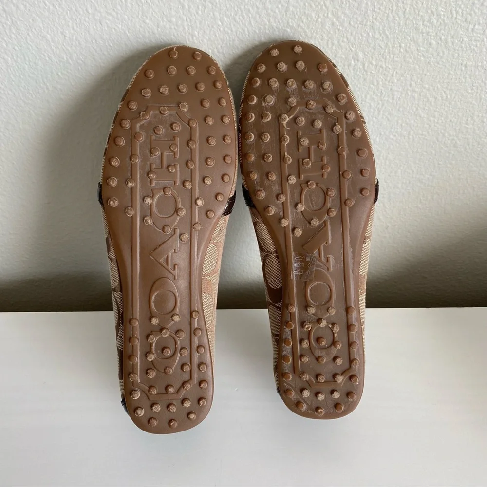 NEW Coach, Brown/Gold Signature Felisha Slip On Loafers, Size 8 - Picture 6 of 8